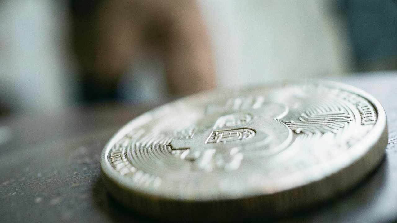 NBS: Skúsenosť Slovákov s kryptoaktívami dosiahla maximum, upozorňuje aj na riziká