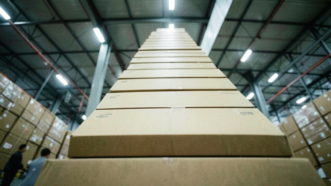 FTC žaluje Amazon za údajné skryté príplatky za reklamu
