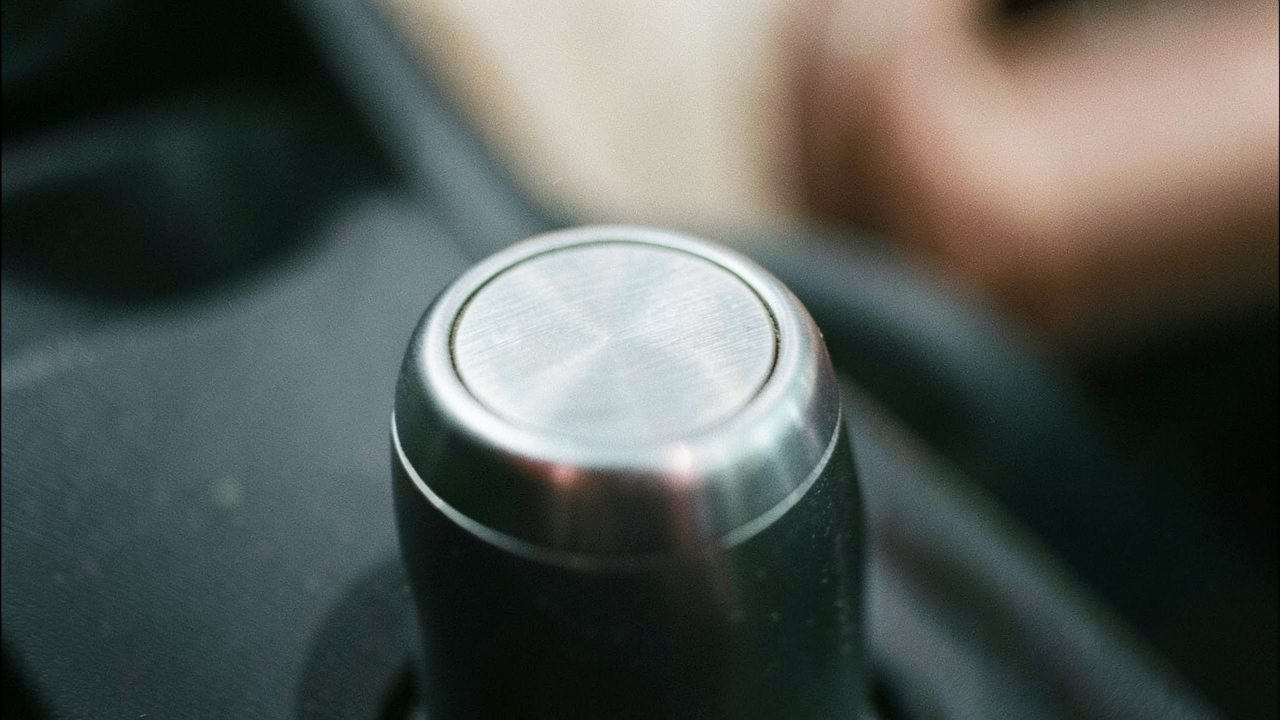 Porsche obnovilo zisk, tržby klesli o 5,9 % a dodávky o 16 %