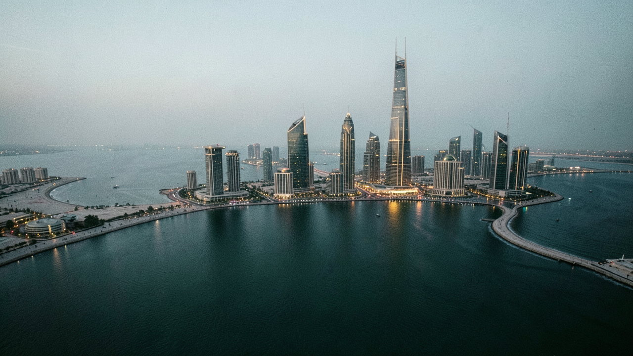 Apollo má kúpiť takmer 10 % Mubadala Capital, obchod nie je potvrdený