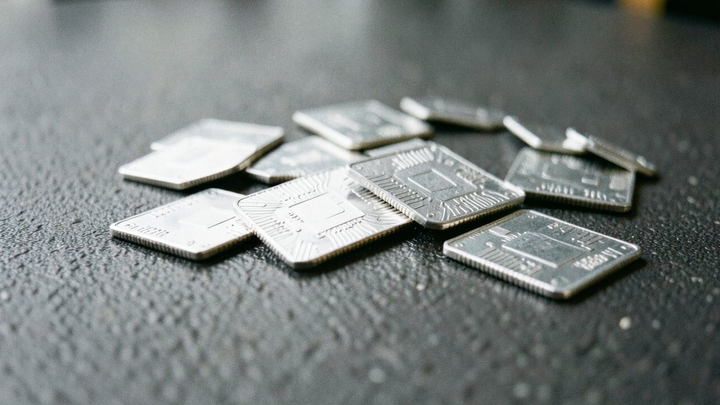 CoinDesk: Obchodovanie s tokenizovanými akciami a ETF dosiahlo v júli rekord 11,3 miliardy USD