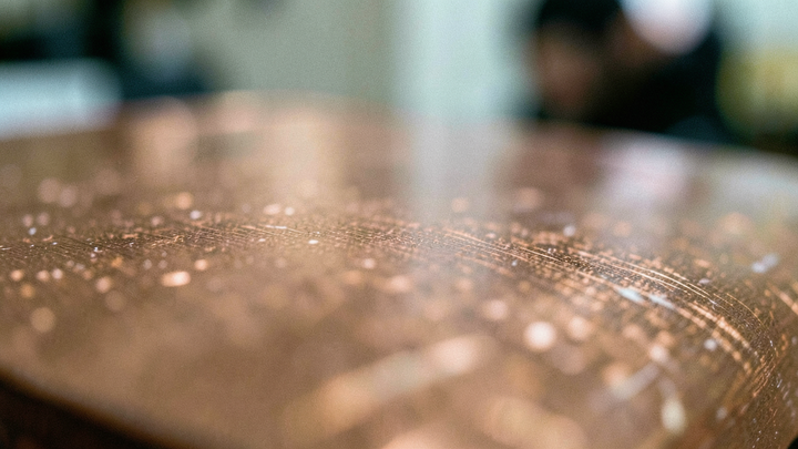 Spread COMEX-LME signalizuje 37% šancu na americké clo na meď, rally je podľa StoneX zraniteľná