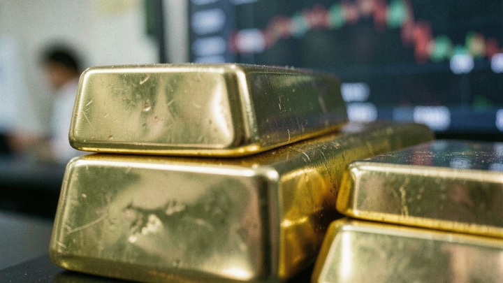 Čína spomaľuje, inflácia klesá, Bitcoin ETF kolíše