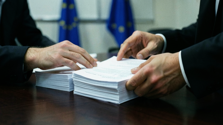 Dlh Francúzska vzrástol na rekordných 119 % HDP, Lecornu chystá návrh rozpočtu s úsporami