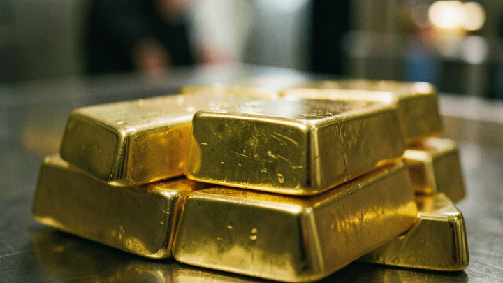 Cabral Gold spustil prvé liatie zlata na bani Cuiu Cuiu v Brazílii