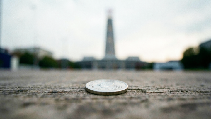 Francúzsky výnos prekročil 5 %, Moody's rating potvrdila, zásah ECB sa neočakáva
