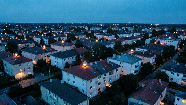 Healey oznámi koniec stálych poplatkov za plyn, strop cien od januára má vzrásť o 16 %