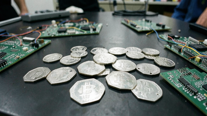 CFTC začína pripravovať pravidlá pre krypto s pákou, spotový trh zostáva mimo
