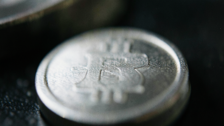 Strive kúpila bitcoin za 280 mil. USD; Decrypt varuje pred volatilitou aktíva