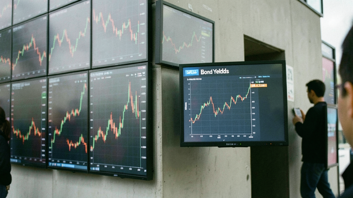 S&P 500 a Nasdaq za kvartál vzrástli, Kospi oslabil, výnosy dlhopisov vyskočili