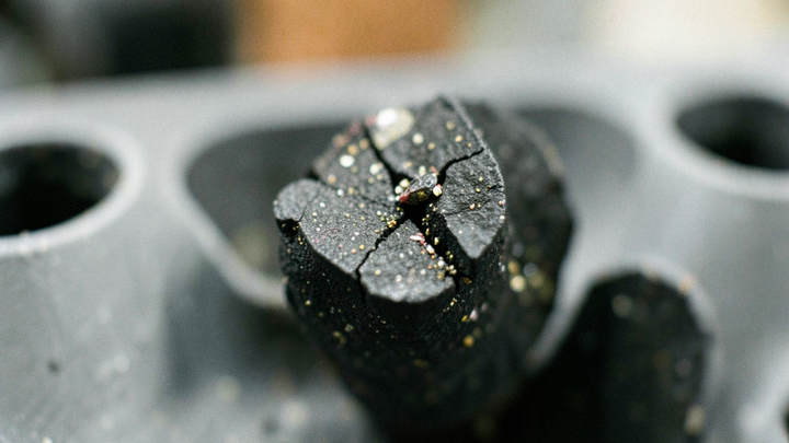 First Atlantic oznámila objav zóny Alloy Max South, laboratórne obsahy niklu zatiaľ chýbajú